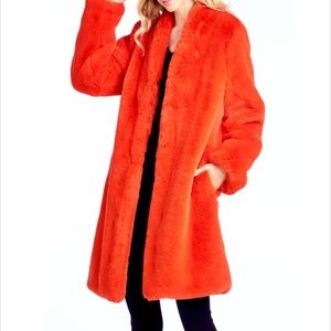 LUII woman’s coat